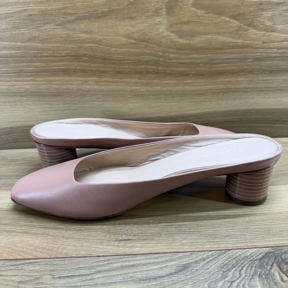 Club Monaco Square Toe Mules Womens 8.5 EU 38.5 Nude Leather Low‎ Heel